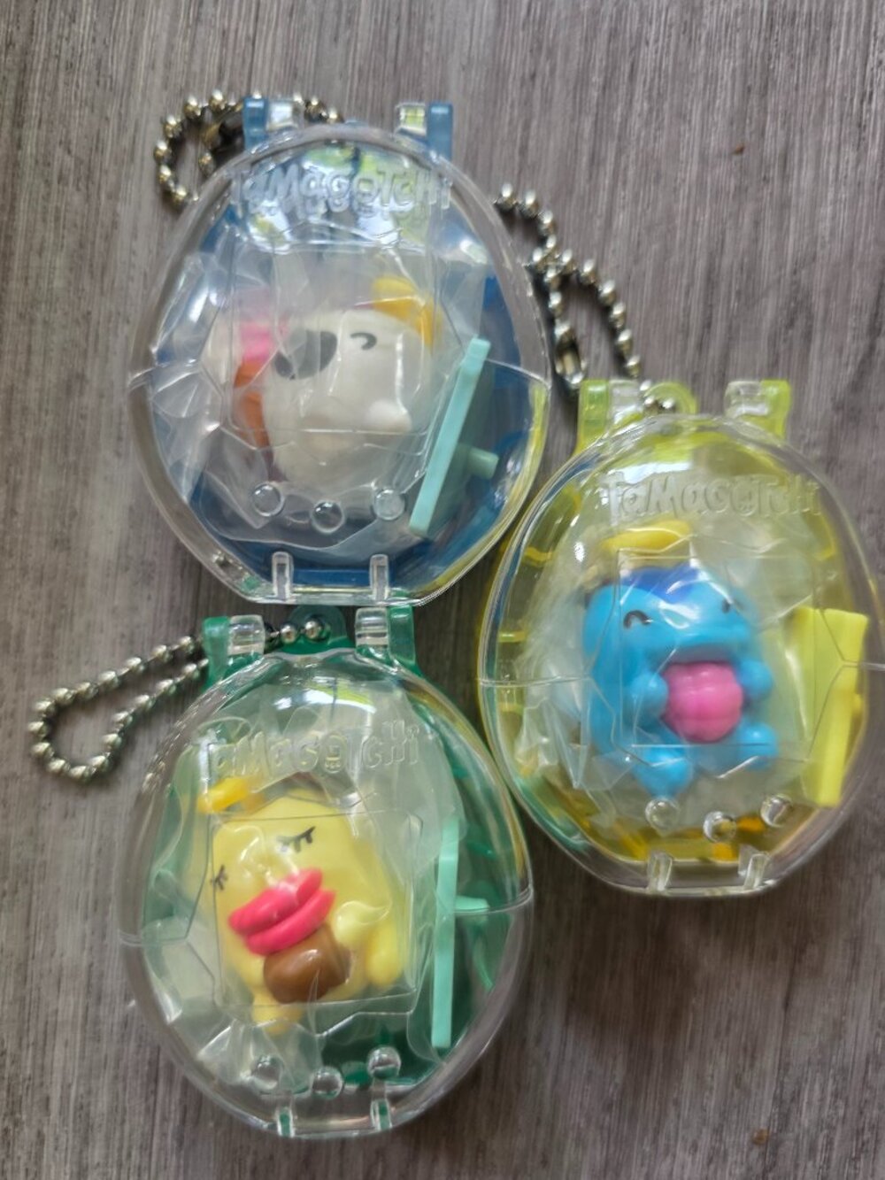 3 Tamagotchi angel snacktime collectibles